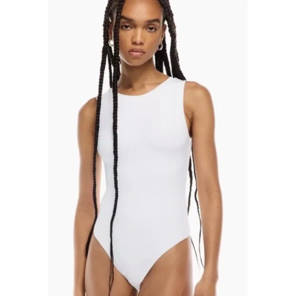 Aritzia Babaton White Sleeveless Ribbed Bodysuit Casual Basic Top